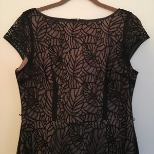 BLACK LABEL by Evan Picone black lace dress